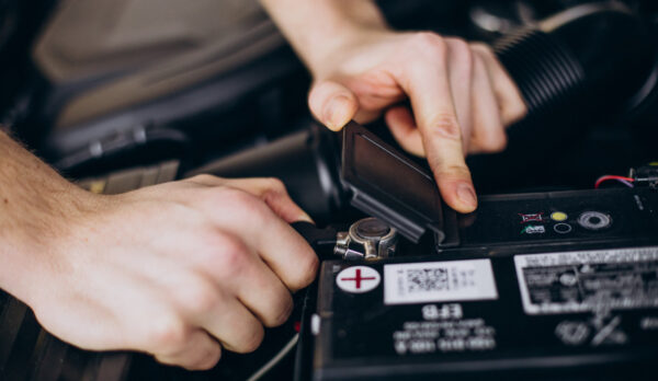 Cómo elegir la mejor batería para tu auto en Honduras